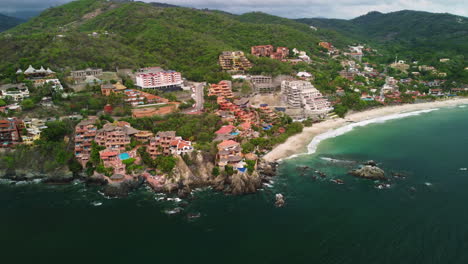 Hoteles-De-Playa-De-Lujo-Junto-Al-Mar-En-México