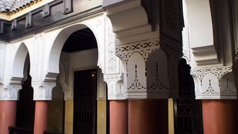 Innenraum-Eines-Riads-In-Der-Medina-Von-Marrakesch