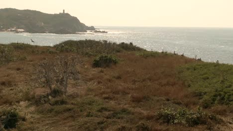 Panoramic-View-Of-North-Pacific-Ocean-From-An-Island-In-El-Faro-de-Bucerias,-Michoacan,-Mexico