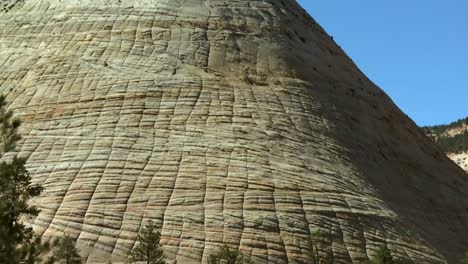 Impressive-Topography-In-Zion-National-Park-Geological-Reserve,-Utah