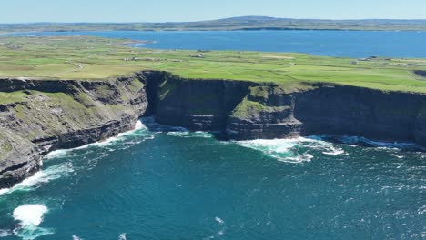 Cliffs-of-moher-drone-fotage-009