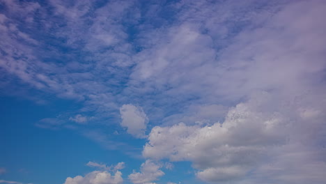 Timelapse-shot-of-movement-of-clouds-in-different-directions-at-daytime