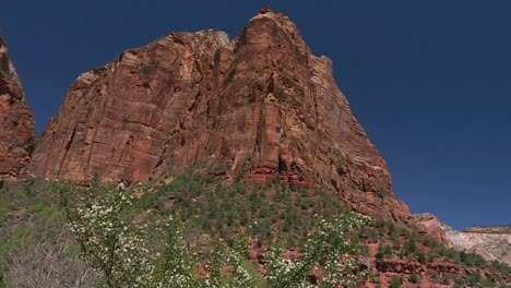 Massive-Red-Rock-Formation-In-Desert-Landscape-At-Zion-National-Park