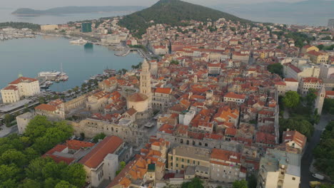 AERIAL-Shot-of-the-city-of-Split-in-Croatia,-Europe-22
