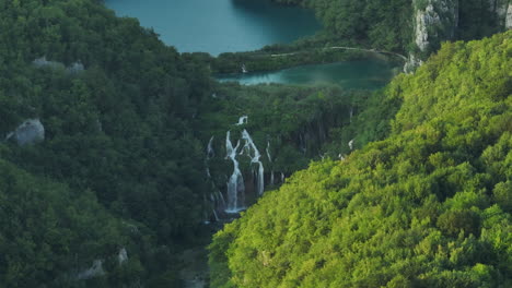 AERIAL-Shot-of-Plitvice-Lake-National-Park-in-Croatia,-Europe-2