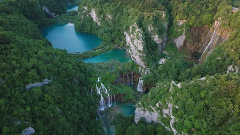 AERIAL-Shot-of-Plitvice-Lake-National-Park-in-Croatia,-Europe