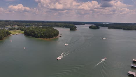 Aerial-top-view-of-boaters-on-Lake-Lanier-in-Cumming,-Georgia