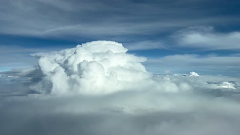 Exclusive-pilot-point-of-view-while-overflying-the-top-of-a-cumulonimbus-during-the-cruise-at-12000-metres-high