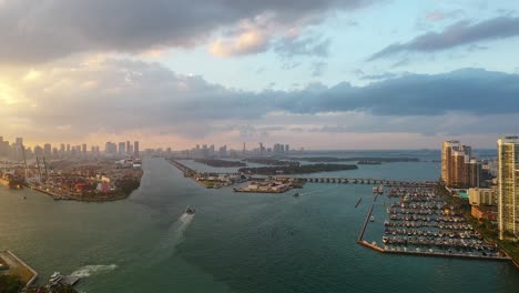 Dramatic-aerial-shot-of-port-area-in-Miami,-Florida
