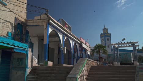 Centro-De-La-Ciudad-De-Taghazout-Y-Mezquita