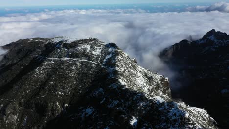 Drone-shot-of-the-ridge-of-the-mountain-Pico-Ruivo-in-Madeira