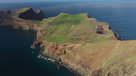 Drohnenschuss-über-Der-Halbinsel-Sao-Lorenco-Auf-Madeira