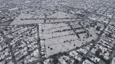 Drone-shoot-at-cloudy-morning-day-at-Dolores-graveyard-at-Monterrey-City,-Mexico