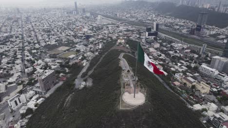 Drone-shoot-at-morning-cloudy-day-at-hasta-bandera-over-obispado-hill-at-Monterrey-City,-Mexico-2