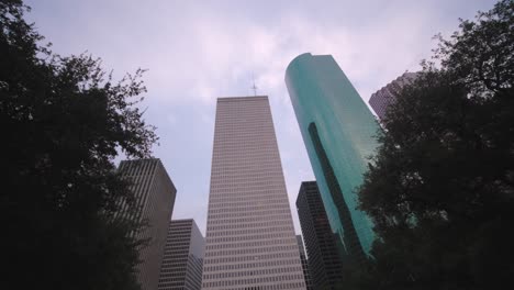 Toma-De-Establecimiento-Del-Edificio-Del-Ayuntamiento-De-Houston-1