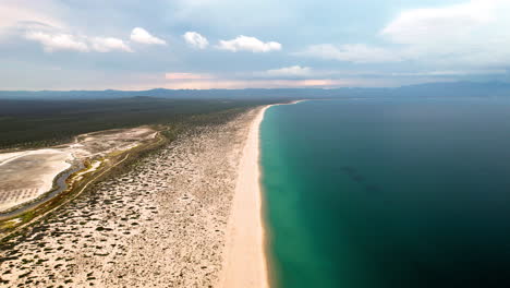 Drone-shot-in-lateral-takeoff-of-la-Ventana-beach-in-Baja-California-Sur-Mexico