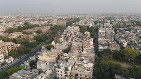 Top-Luftaufnahme-Der-Dächer-Der-Indischen-Stadt-Neu-Delhi-West-Delhi-4k-6
