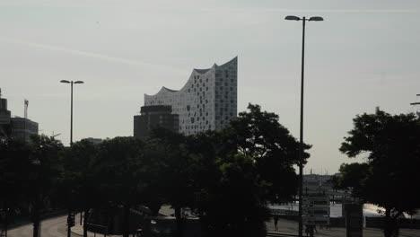 Elbphilharmonie-early-in-the-morning-1