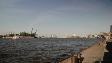 Wide-Shot-Of-Elbe-At-Hamburg-Harbor