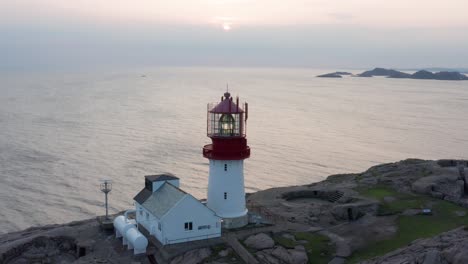 Dronefootage-of-Lindesnes-lighthouse.-Norway's-oldest-lighthouse