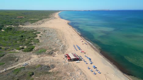Aerial-views-of-beach-in-Sardinia-Italy-chiringuito