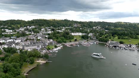Aerial-footage-of-Bowness-on-Windermere-a-Victorian,-sprawling-tourist-town-on-the-shore-of-Windermere-Lake