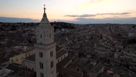 Aerial-video-of-the-church-of-Matera-in-Basilicata,-southern-Italy