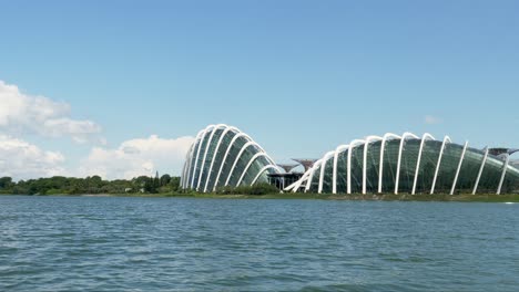 Externes-Bild-Der-Nebelwaldarchitektur-In-Singapur