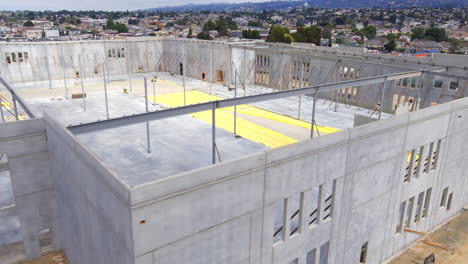 Prefabricated-Precast-Walls-Installed-At-The-Construction-Site