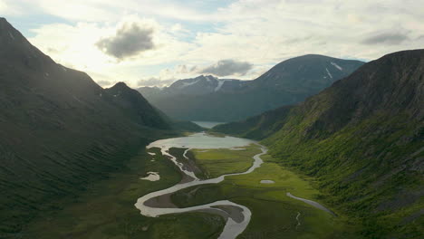 Scenic-View-Of-Jotunheim-Valley-And-River-At-Daytime