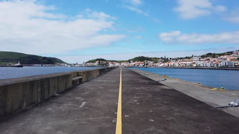 Azoren-dock,-Marine,-Hafen,-Pier,-Aufnahme-Auf-Gimbal-zeitlupe-In-Horta,-Faial,-Azoren