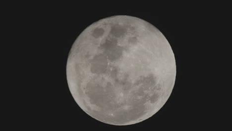 Full-moon-telephoto-lens-extreme-long-shot-real-time