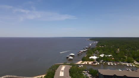 Aerial-shot-of-an-bay-and-river-with-boats-in-them-2