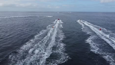 Long-Beach-Speedboat-racing-from-Long-Beach-harbor-to-Catalina-Island-5