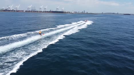 Long-Beach-Speedboat-Races-from-LBC-marina-to-Catalina-Island,-California-7