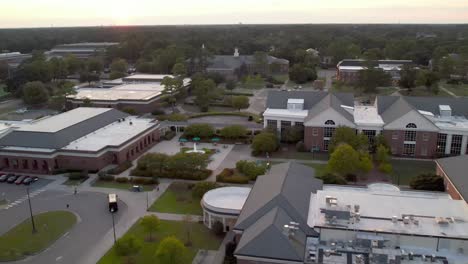 Aerial-Pullout-University-Of-North-Carolina-In-Wilmington