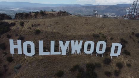 Hollywood-Schild-In-Los-Angeles,-Kalifornien,-Per-Drohne-4k-13