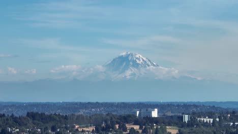 High-up-unobstructed-view-of-Mount-Rainier-on-a-warm-summer-day