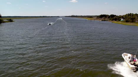 Fischerbootfahrten-Entlang-Des-Cape-Fear-River-In-Der-Nähe-Von-Southport-NC,-North-Carolina