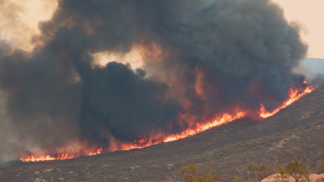 Incendio-De-Fairview-En-El-Sur-De-California