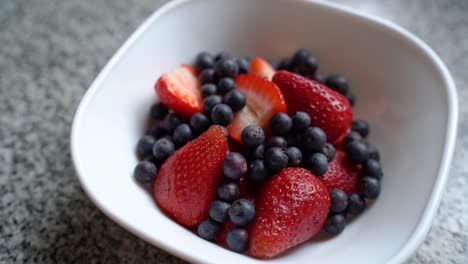 Bowl-Of-Fresh-Blueberries-And-Strawberries