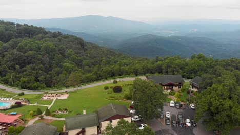 4K-Drone-Video-of-View-from-Mountainside-Resort-at-Little-Switzerland,-NC-on-Summer-Day-1