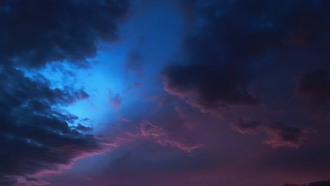 Nubes-En-El-Cielo-Azul,-Video-Especial-En-Tiempo-Real,-Excelente-Para-El-Reemplazo-Del-Cielo-04