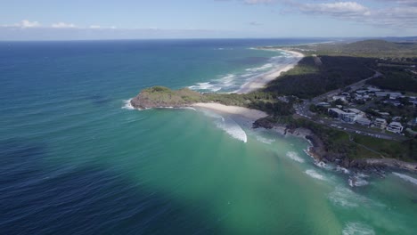 Aerial-Of-Norries-Headland-At-Cabarita-Beach-On-The-Tweed-Coast-Of-New-South-Wales,-Australia---drone-shot