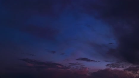 Wolken-Am-Blauen-Himmel,-Spezielles-Echtzeit-Video,-Hervorragend-Für-Den-Himmelsersatz-05