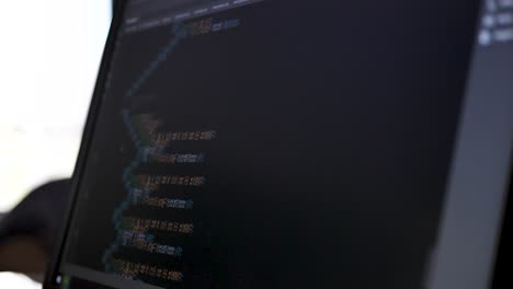 Browsing-HTML-code-on-the-desktop-computer-screen-1
