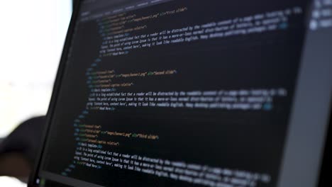 Browsing-HTML-code-on-the-desktop-computer-screen