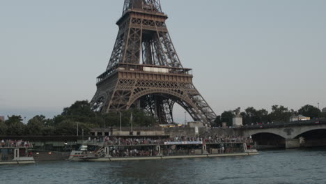 Paris---Bilder-Aus-Der-Seine---Tour-Eiffel---Eiffelturm-2