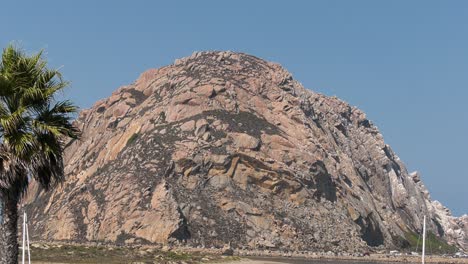 Morro-Rock,-Morro-Bay-California-1