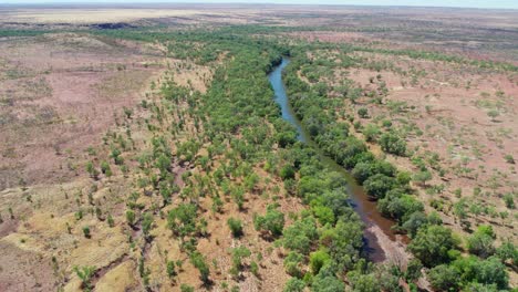 Aerial-view-over-the-Victoria-River-at-Kalkaringi,-Northern-Territory,-Australia